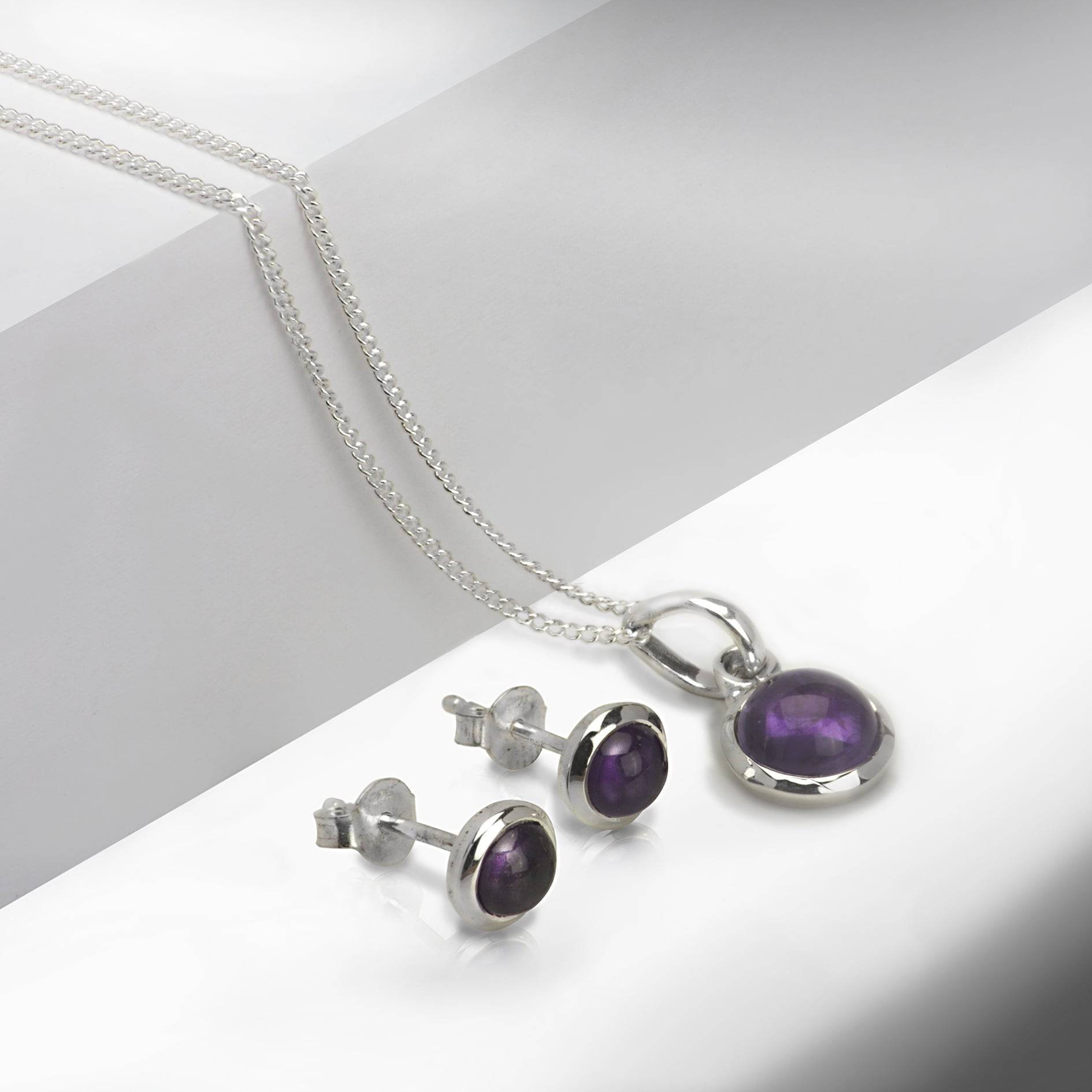Round Amethyst Jewellery Set in Sterling Silver