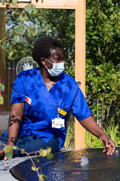 Therapeutic support and recovery in spinal injury centre gardens
