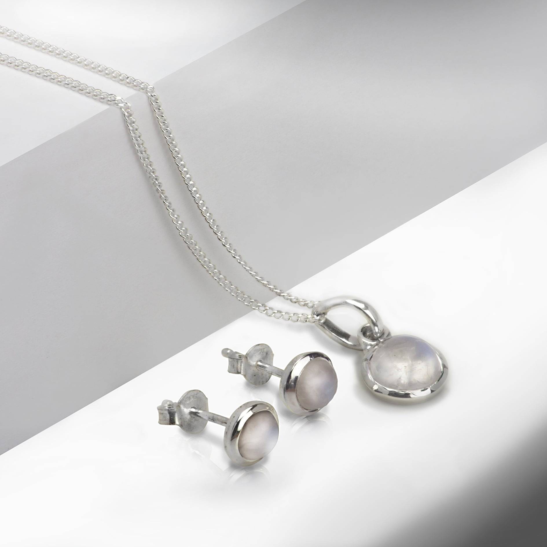 Round Moonstone Jewellery Set in Sterling Silver
