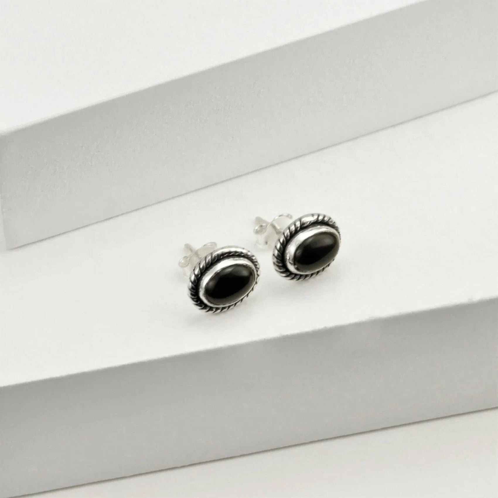 Twisted Wire Oval Black Onyx Jewellery Set in Sterling Silver