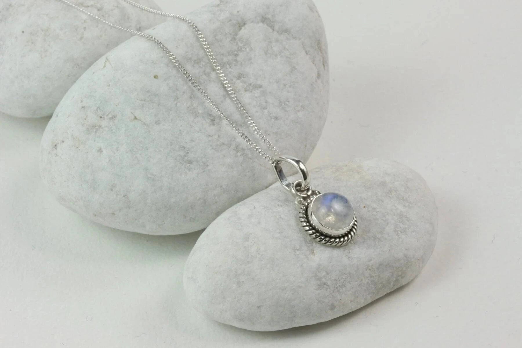 Twisted Wire Round Pendant Necklace with Moonstone in Sterling Silver