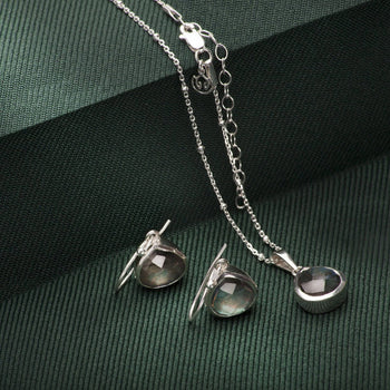 Pear-Shaped Labradorite Jewellery Set in Sterling Silver