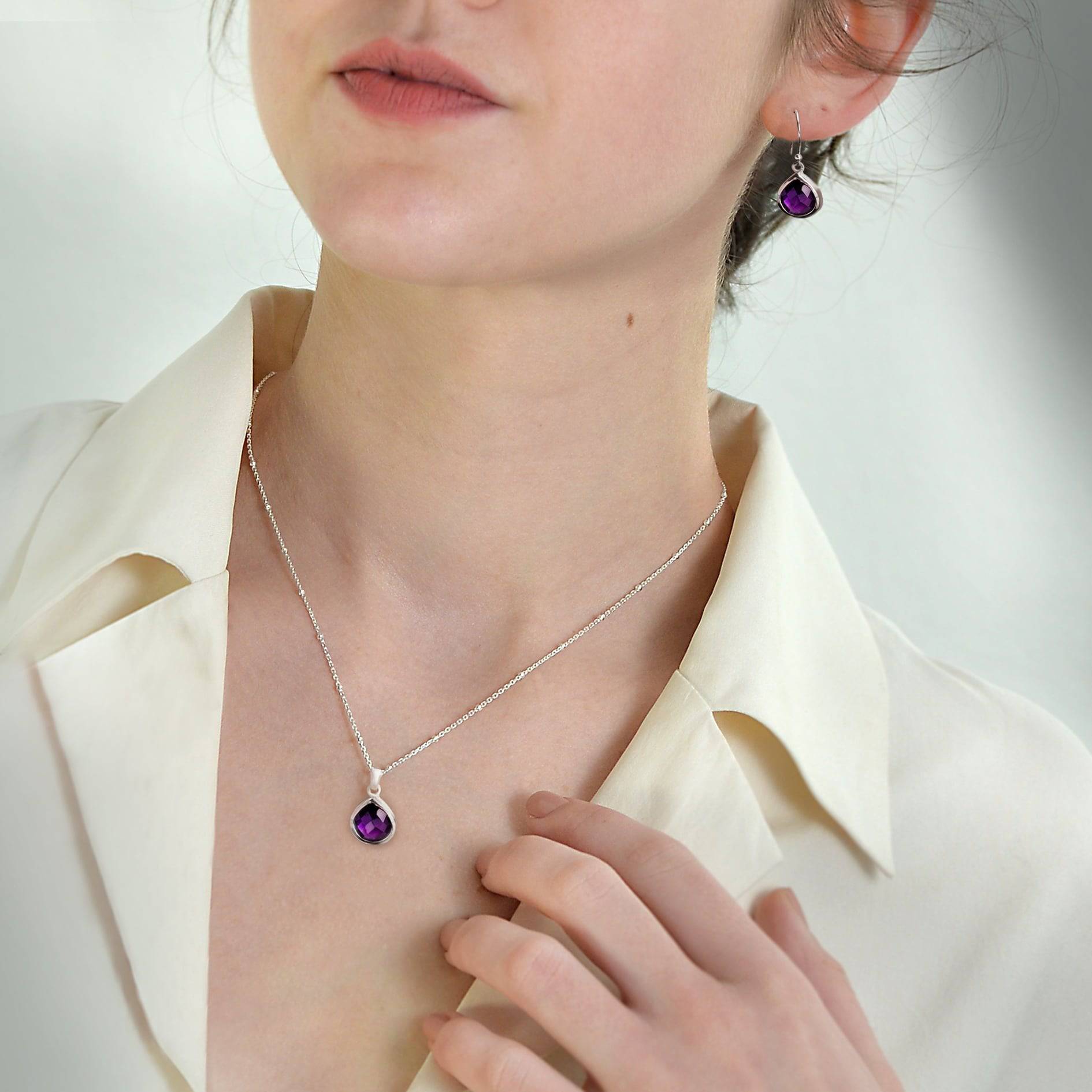 Pear-Shaped Amethyst Jewellery Set in Sterling Silver