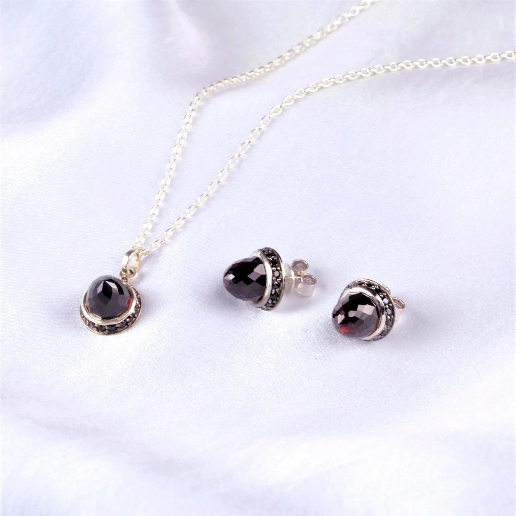 Istanbul Night Garnet and Black Spinel Jewellery Set in Sterling Silver