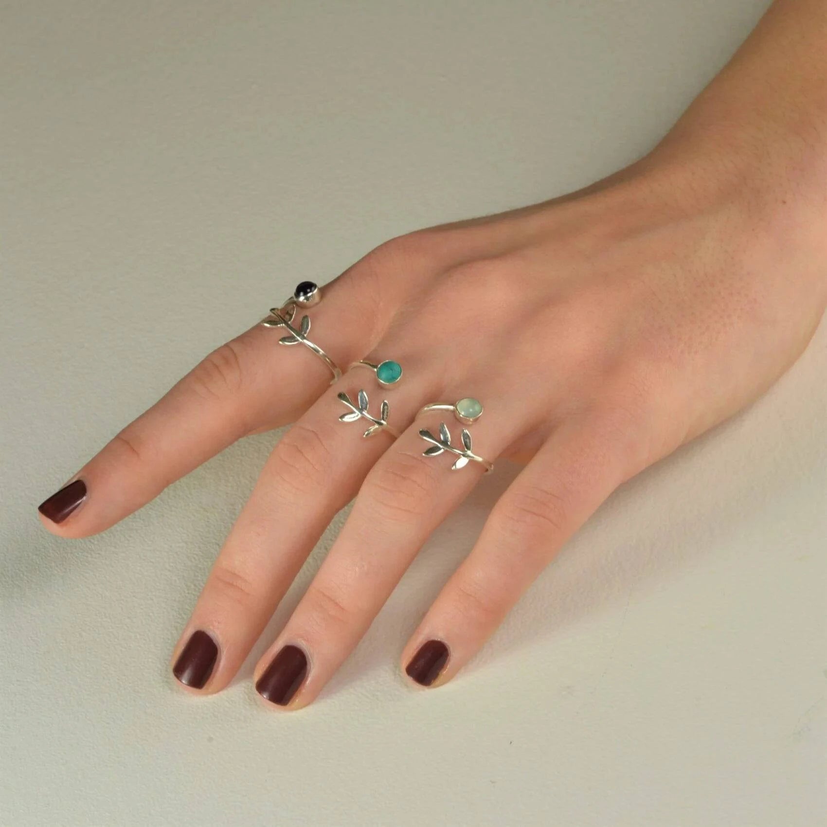 Adjustable Aqua Calci and Leaves Ring in Sterling Silver