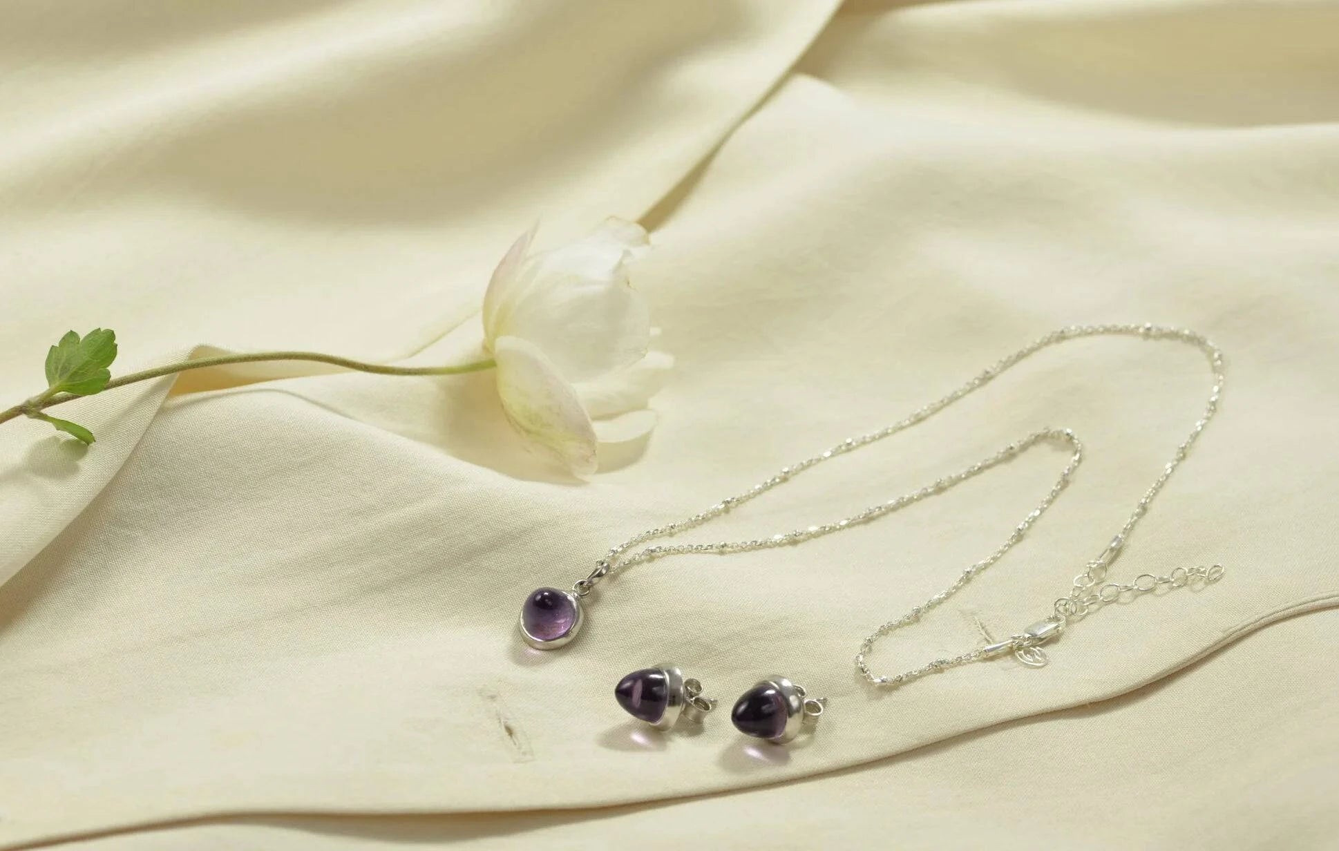Istanbul Silk Amethyst Jewellery Set in Sterling Silver