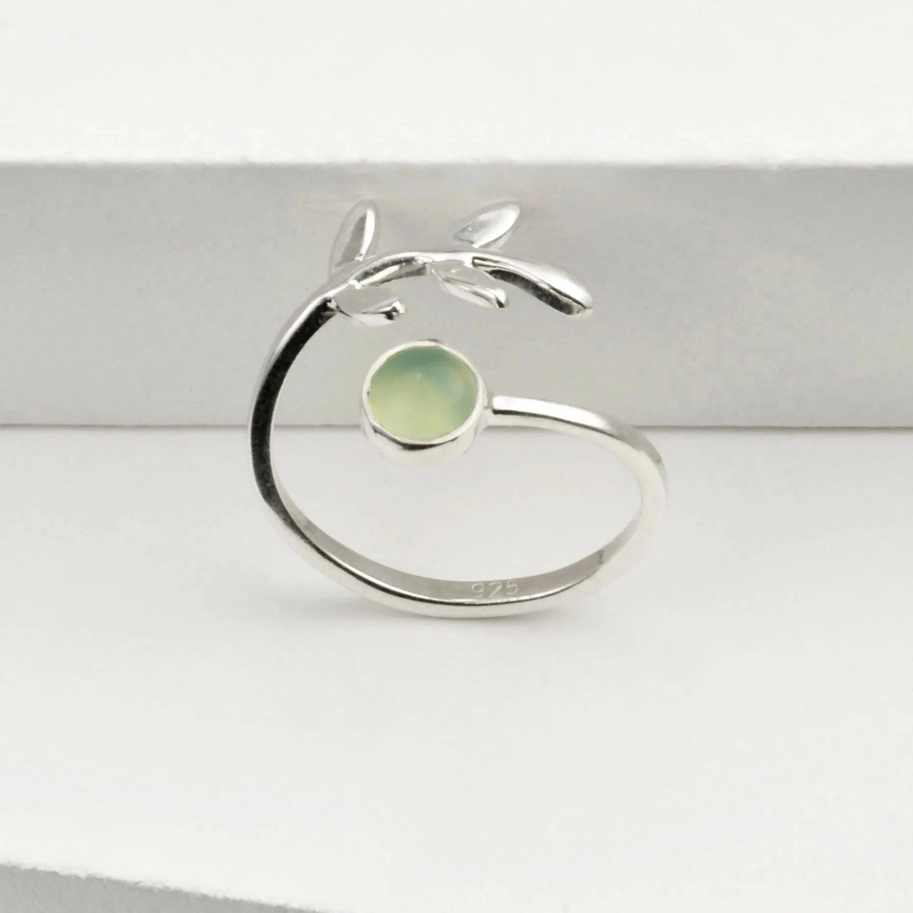 Adjustable Aqua Calci and Leaves Ring in Sterling Silver
