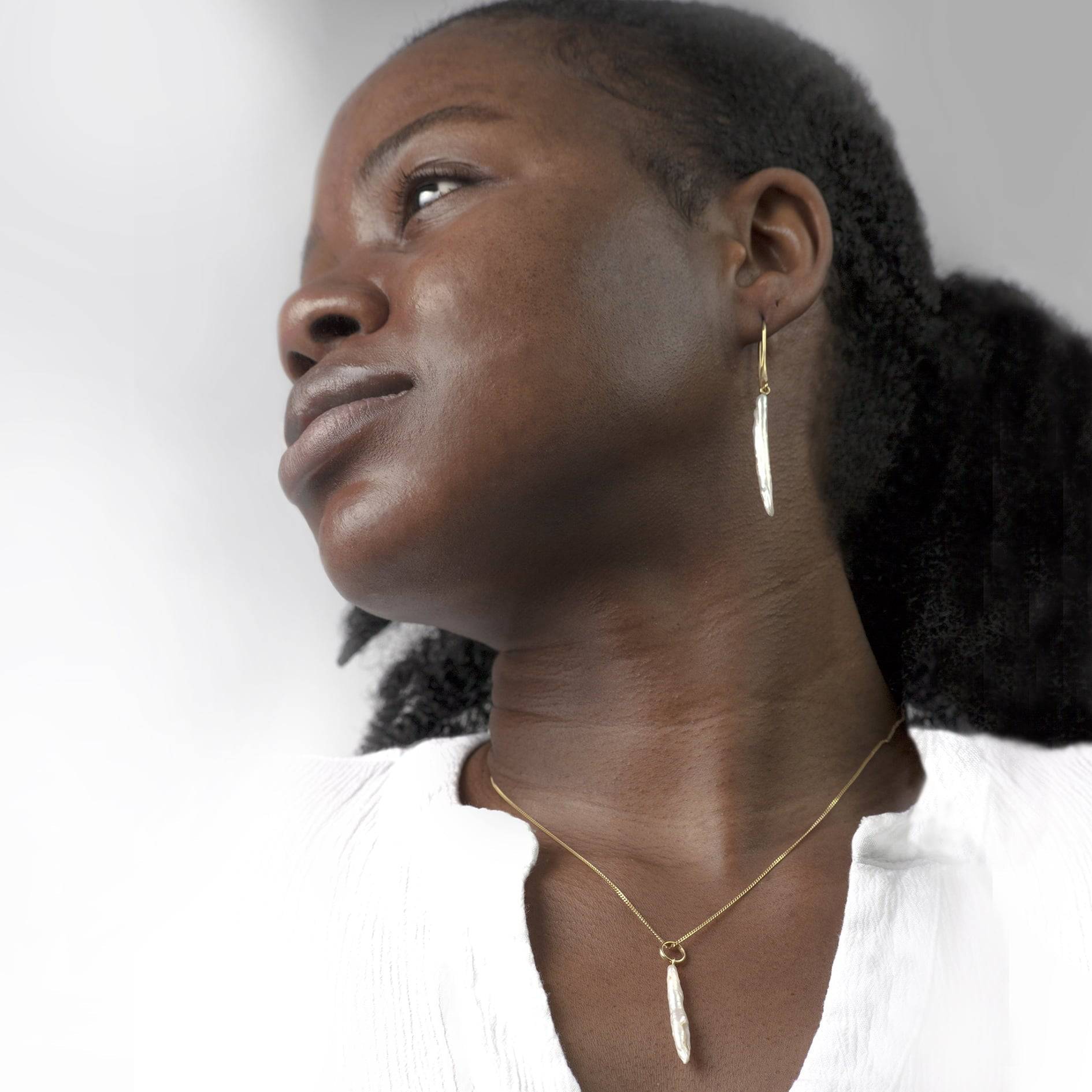 Thin Biwa Pearl Jewellery Set in Gold Vermeil