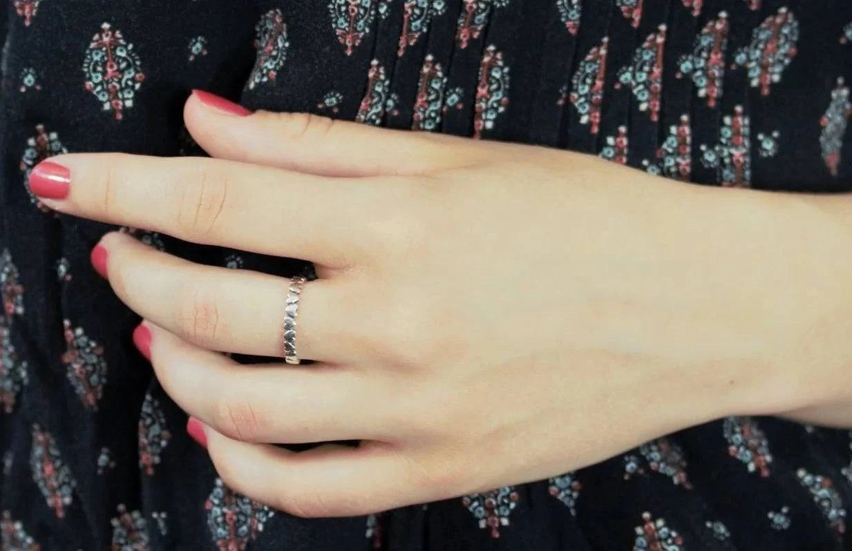 Closed Full Hearts Band in Sterling Silver