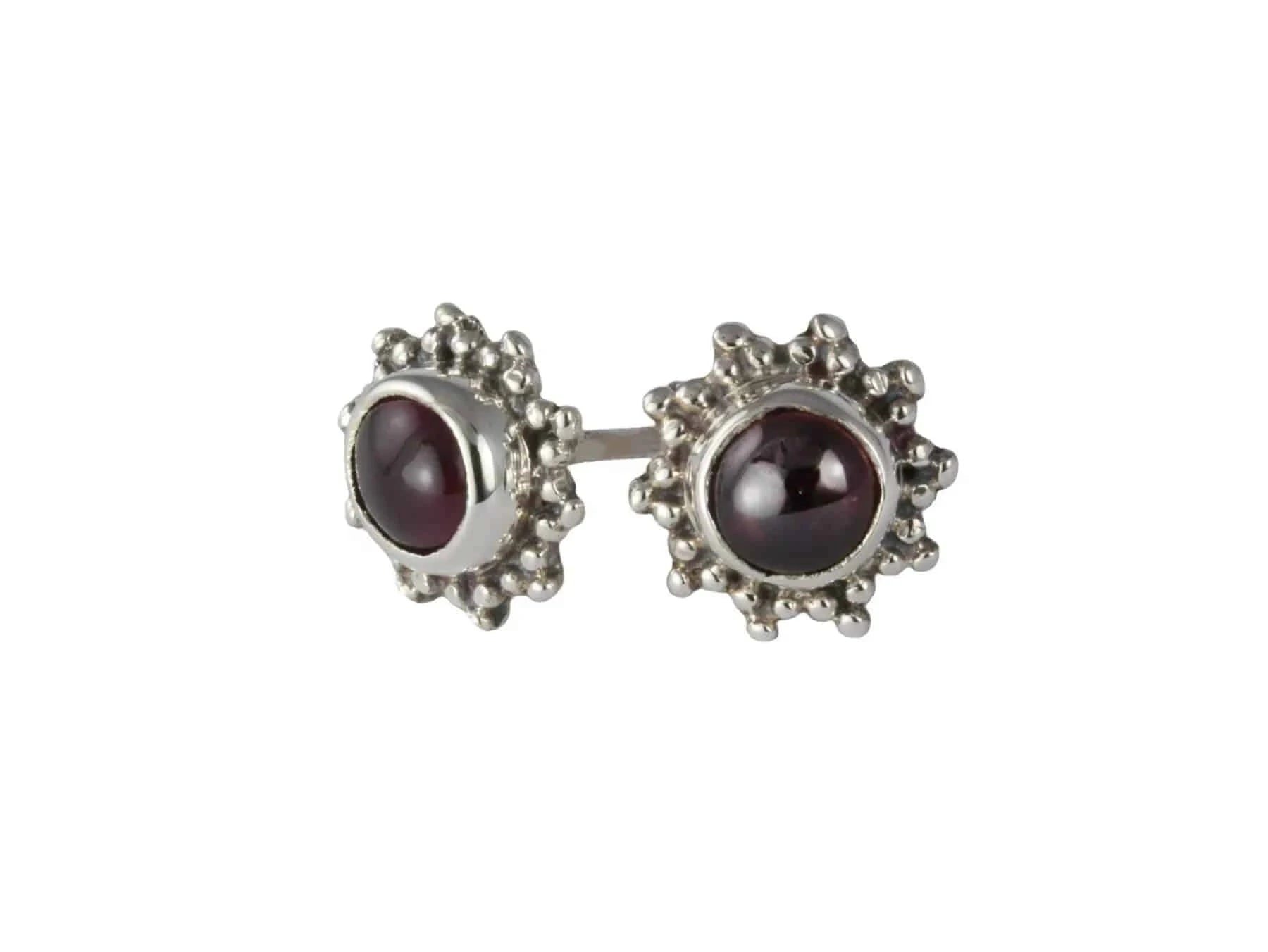 Star Motif Studs with Garnet in Sterling Silver