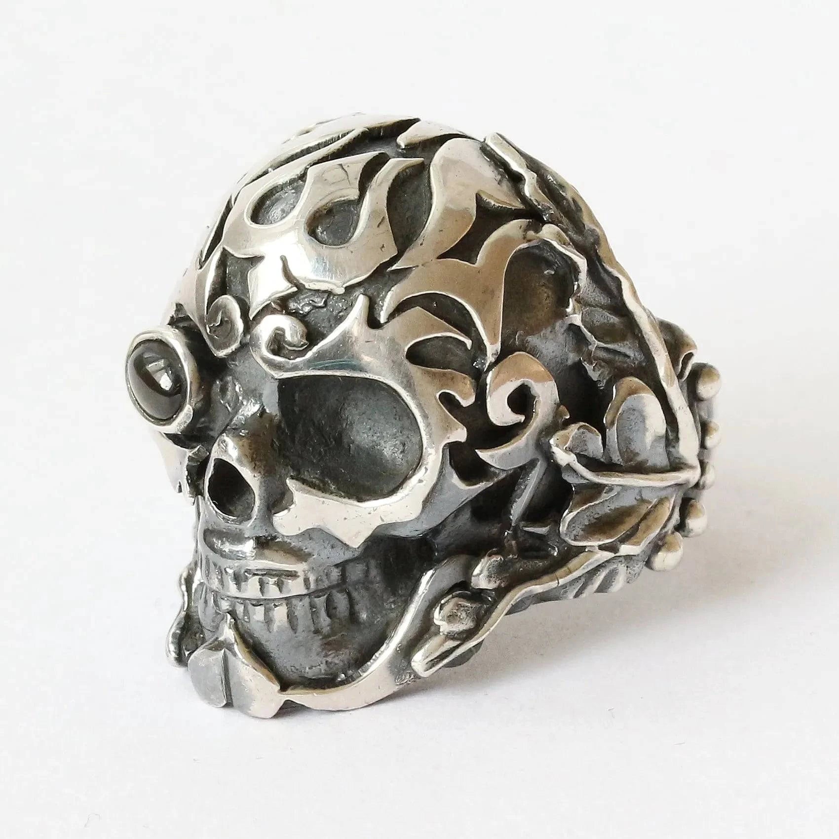 Mystic Earth Power Skull Ring with Black Star or Star Diopside