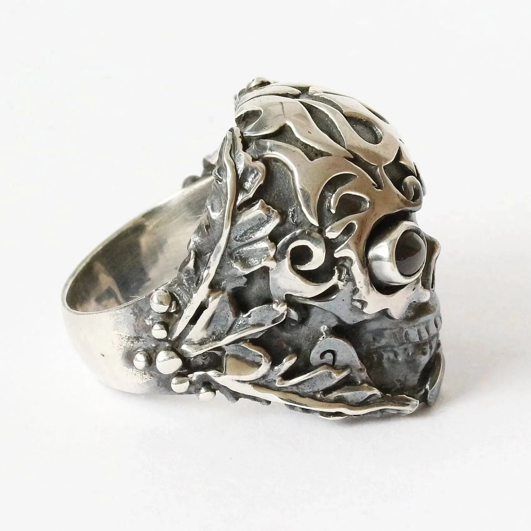 Mystic Earth Power Skull Ring with Black Star or Star Diopside