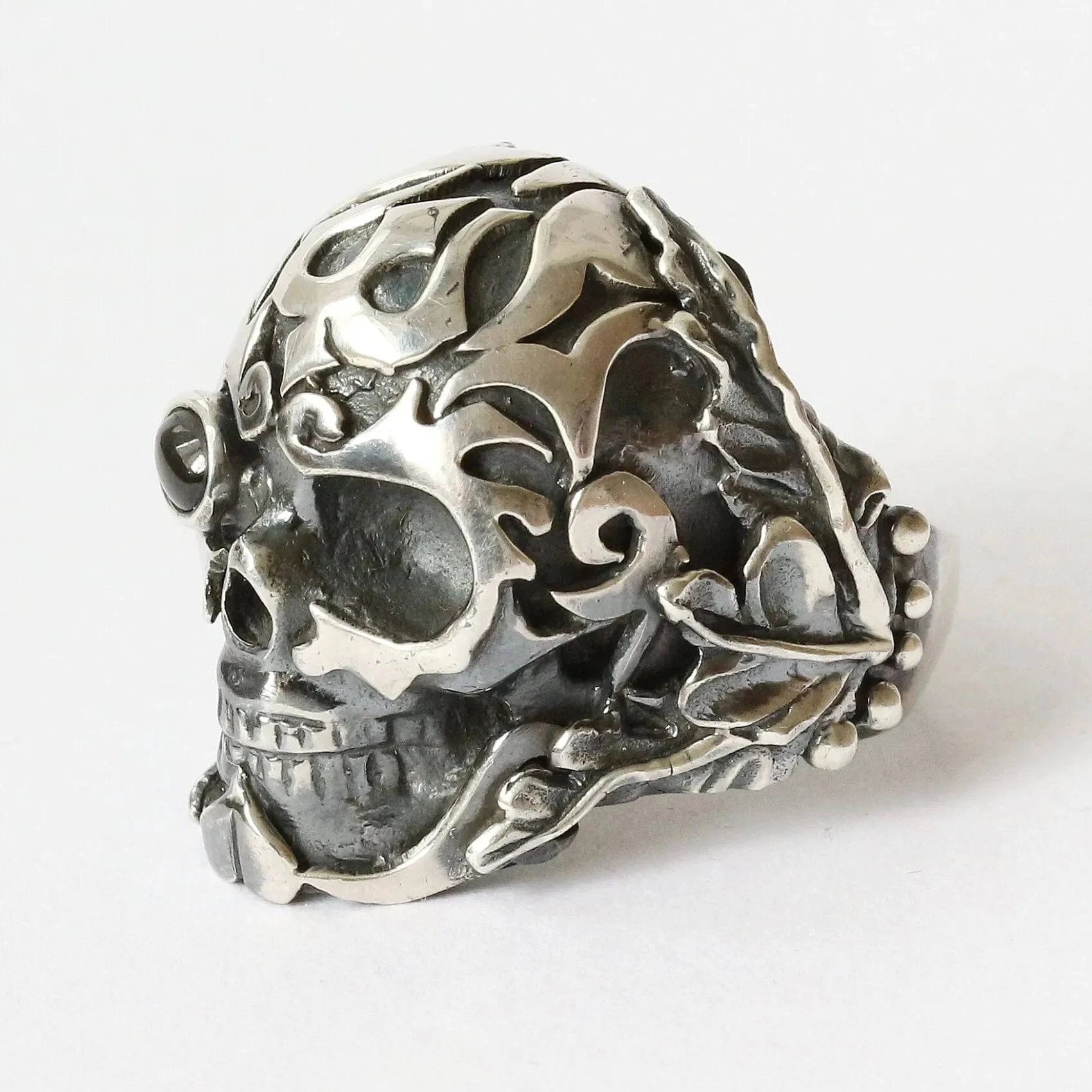 Mystic Earth Power Skull Ring with Black Star or Star Diopside