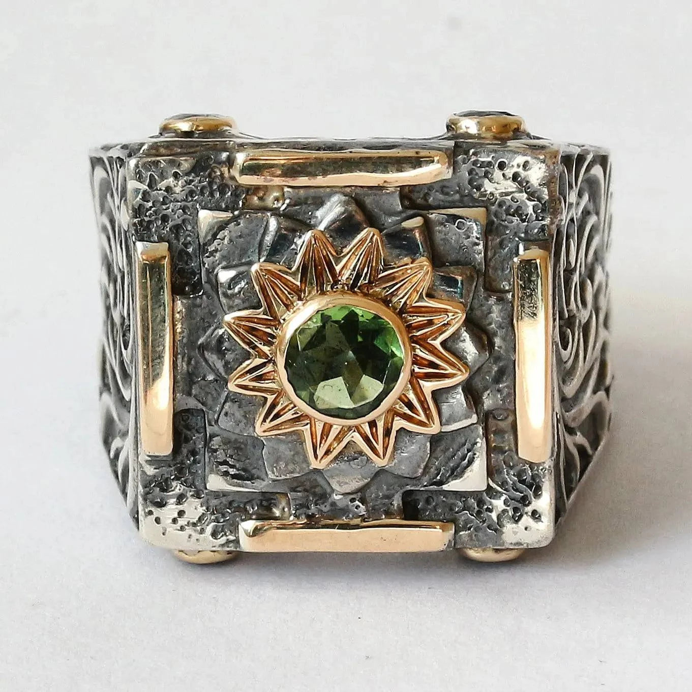 Mystic Evergreen Ring With Tsavorite