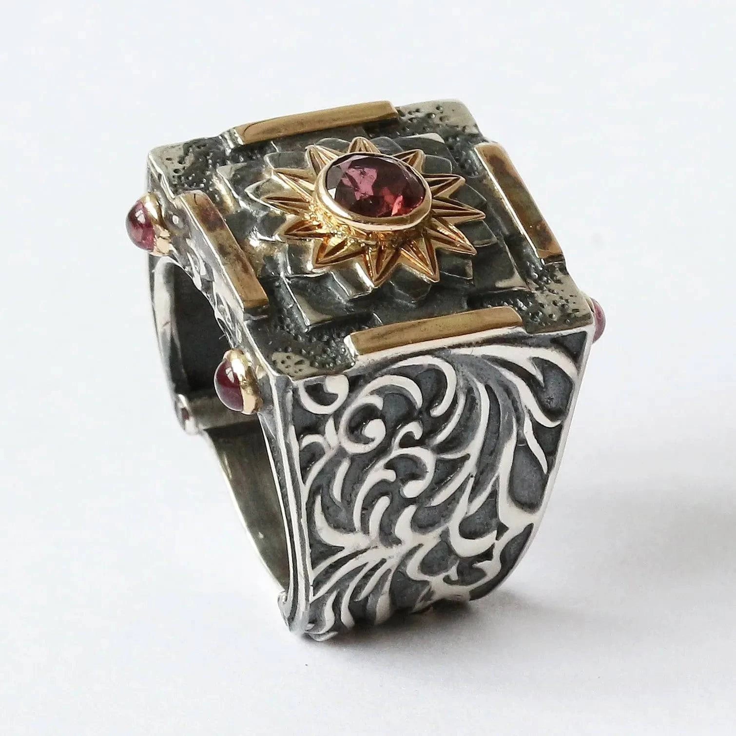 Mystic Royal Mandala Ring with Faceted Pink Tourmaline