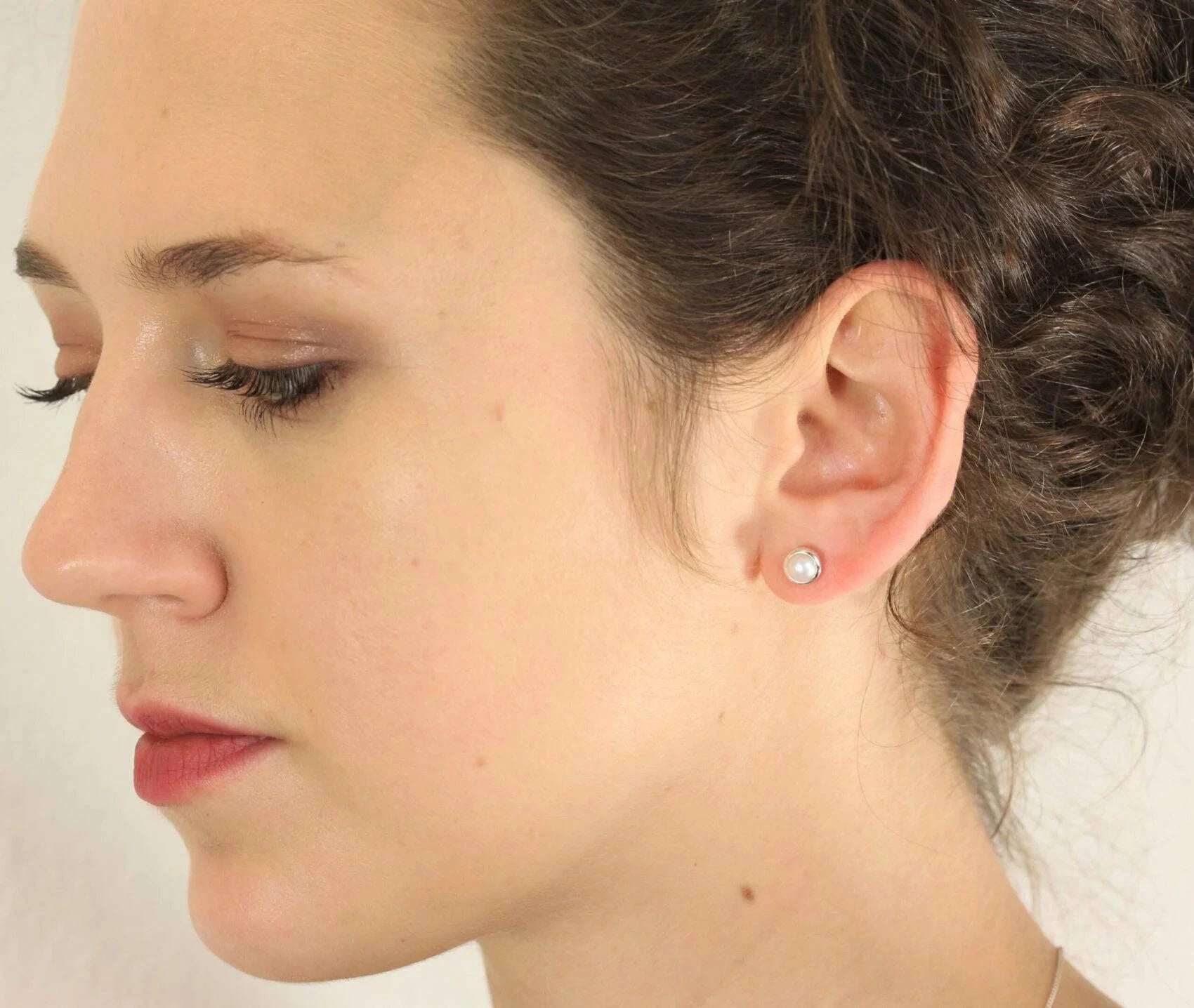 June Birthstone Stud Earrings ‚ Pearl Gemstone in Sterling Silver