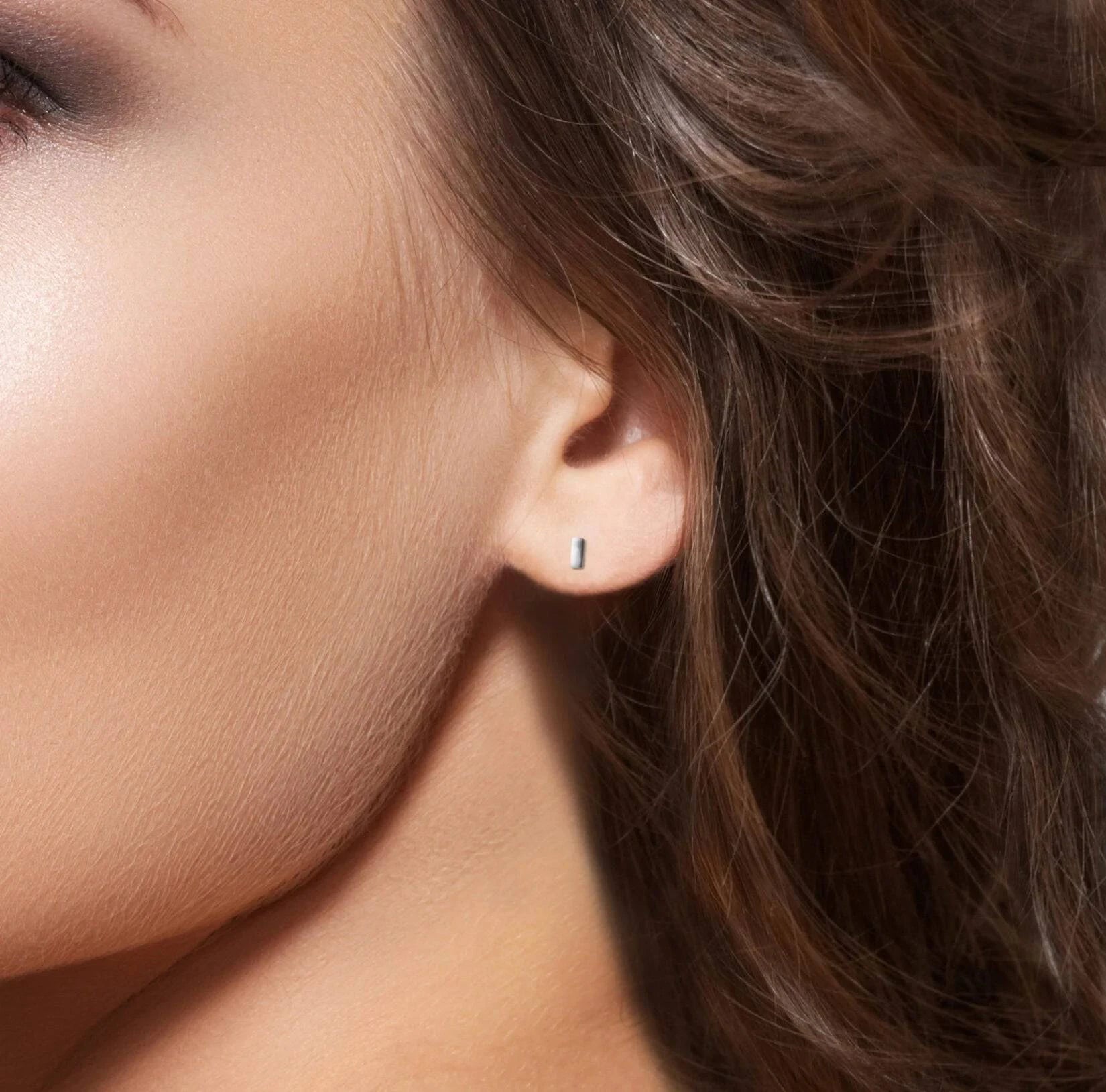 Small Bar Studs with Butterfly Fastening in Sterling Silver