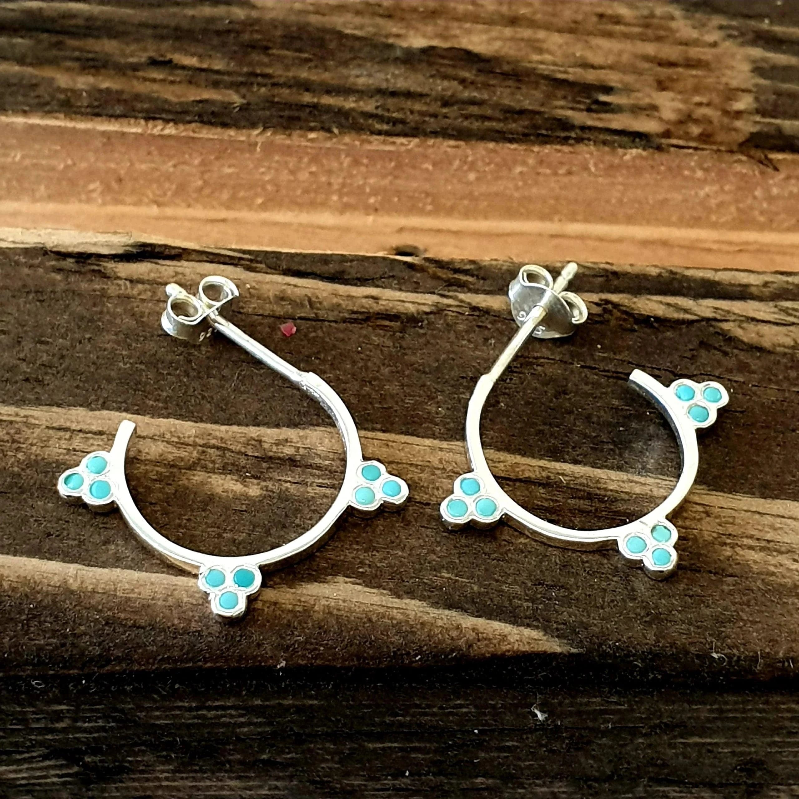 Turquoise Three Trilogy Midi Hoop Earrings in Sterling Silver